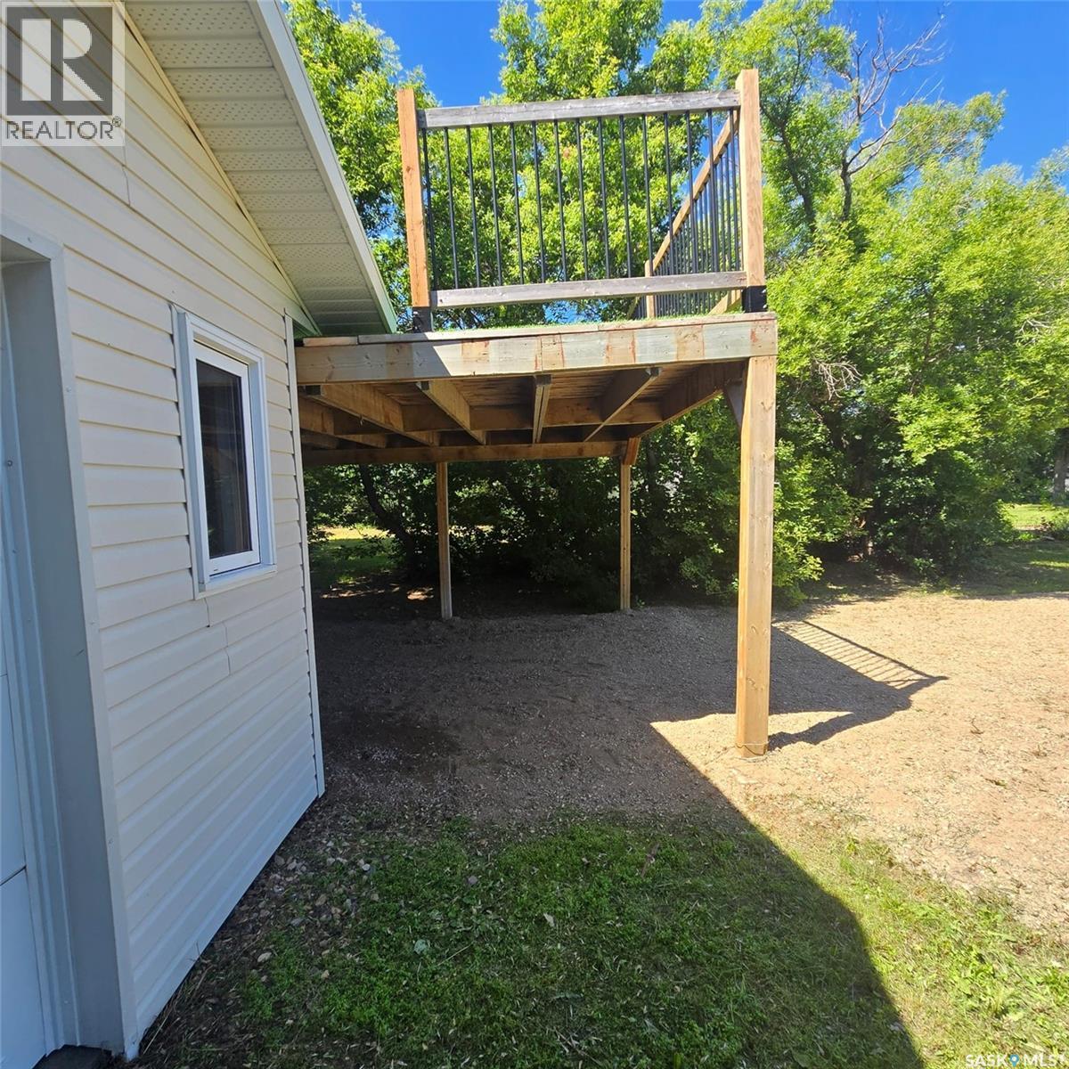 608 Whyte Street, Loreburn, SK