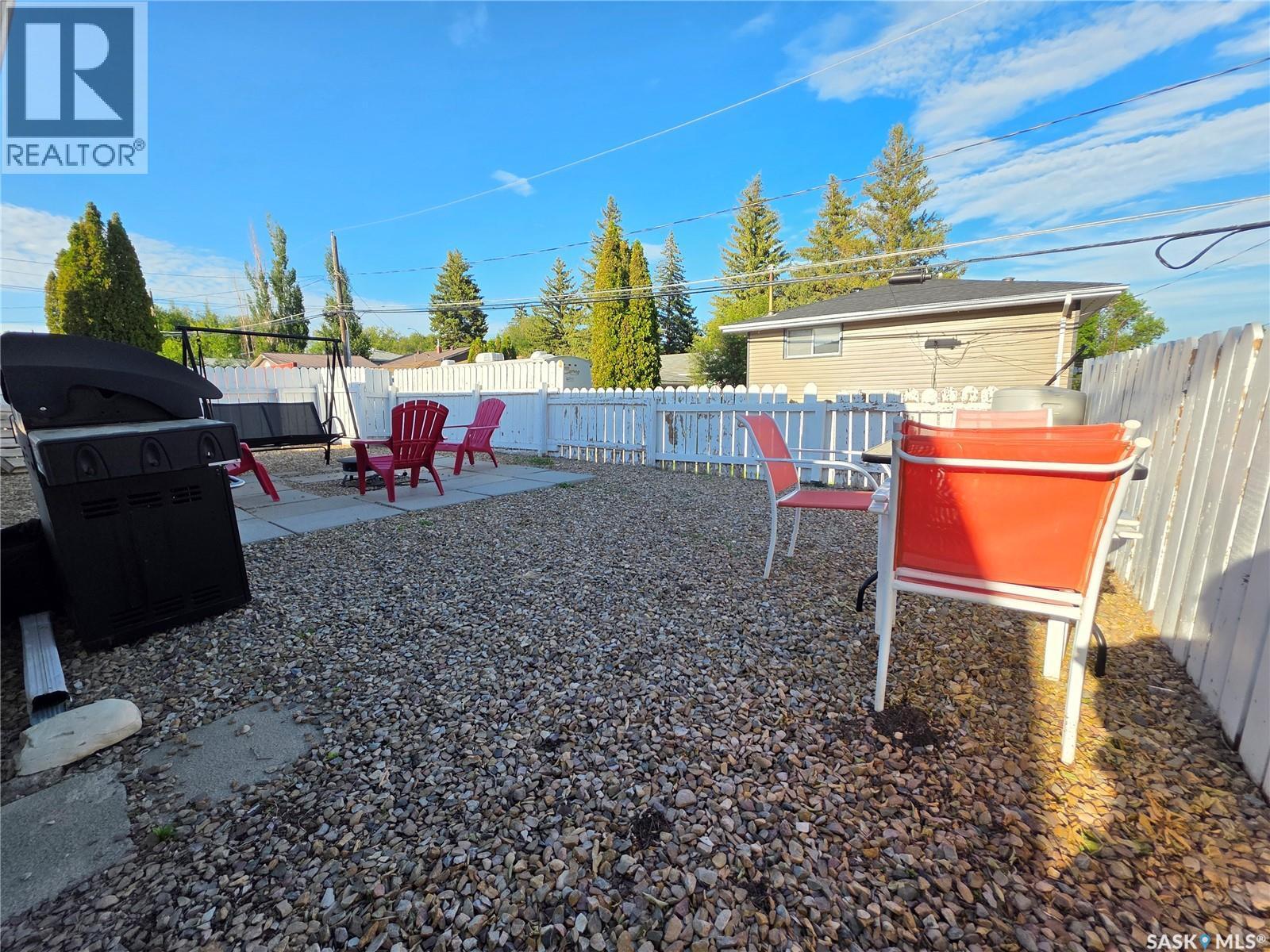 303 13Th Avenue Ne, Swift Current, SK