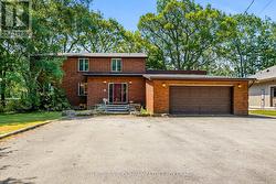559 LAKESHORE ROAD E Port Colborne (East Village), ON L3K 5V3