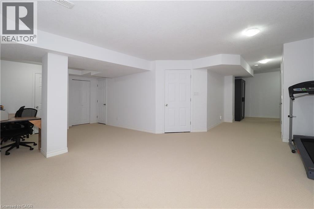 213 Seabrook Drive, Kitchener, ON