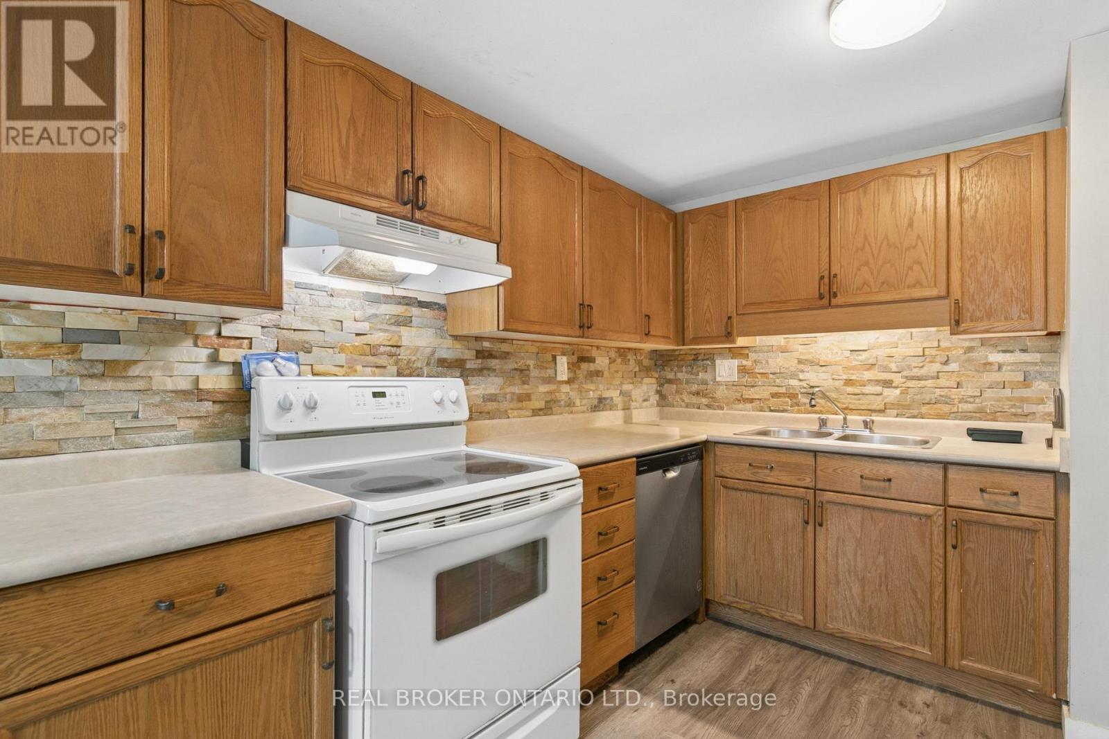 74 Helene Crescent, Waterloo, ON