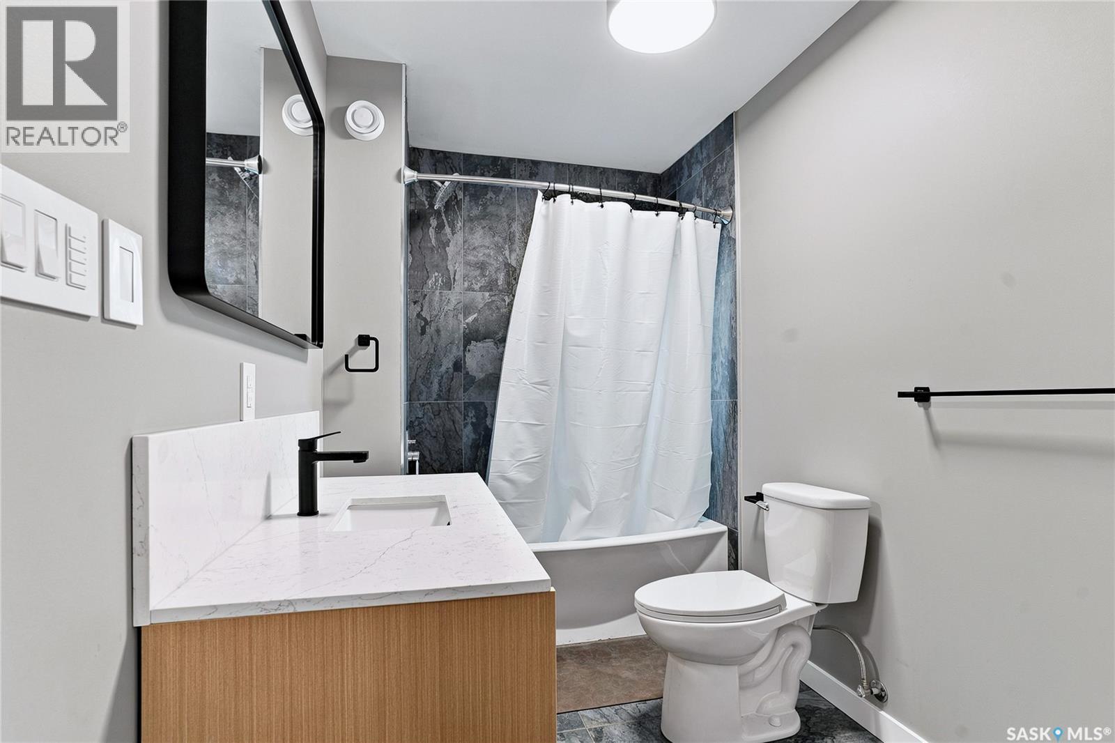 837 5Th Street E, Saskatoon, SK
