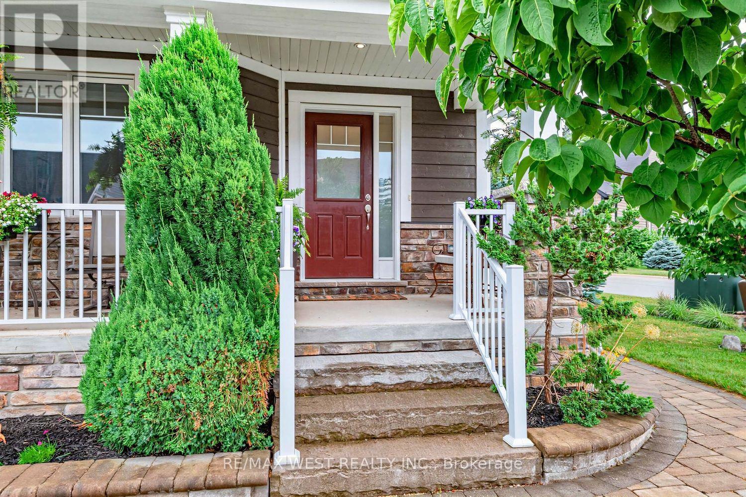 113 Dory Row - Front Door - 113 Dory Row, Blue Mountains, ON - Outdoor