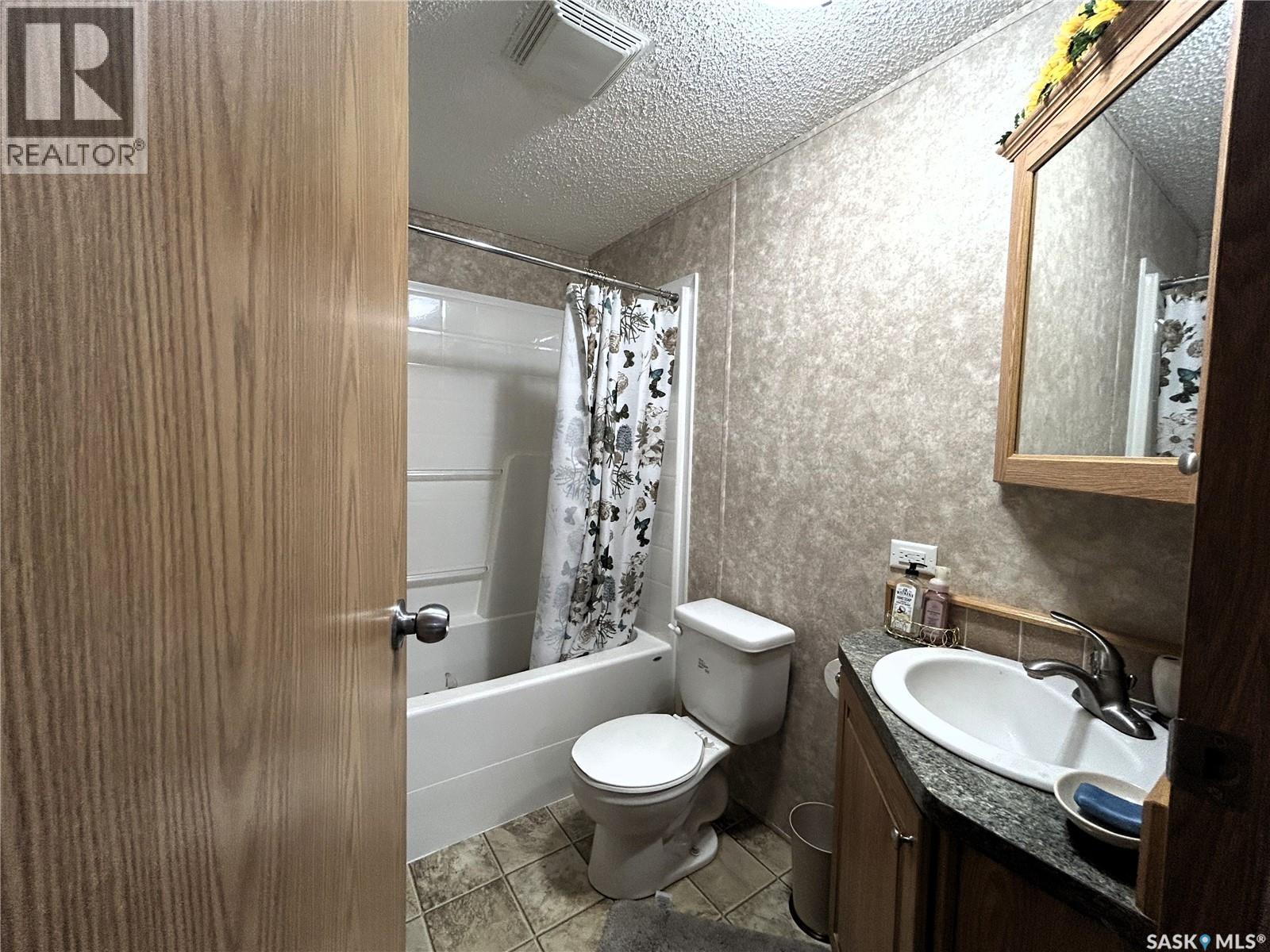 619 1St Avenue E, Choiceland, SK