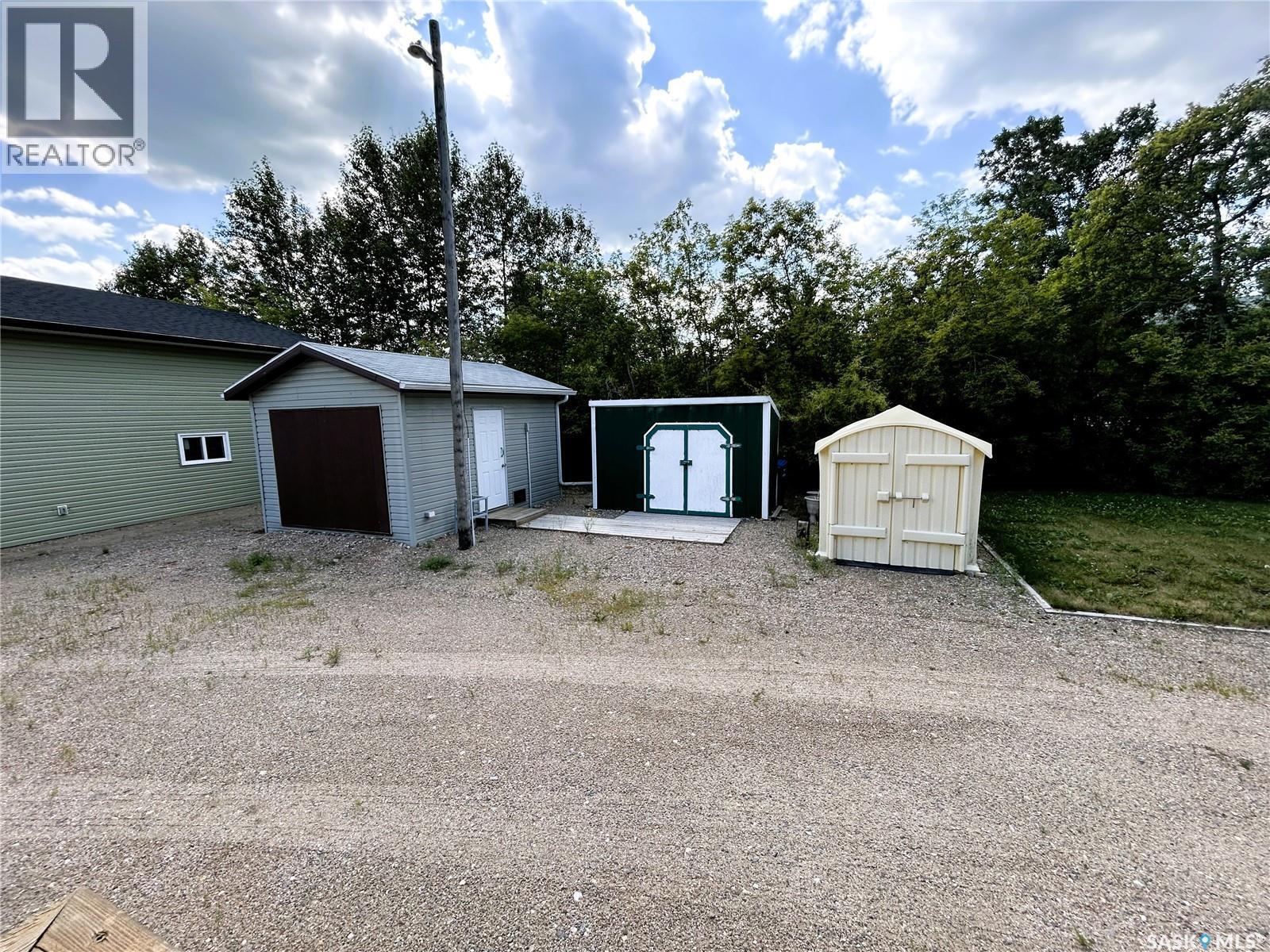 619 1St Avenue E, Choiceland, SK
