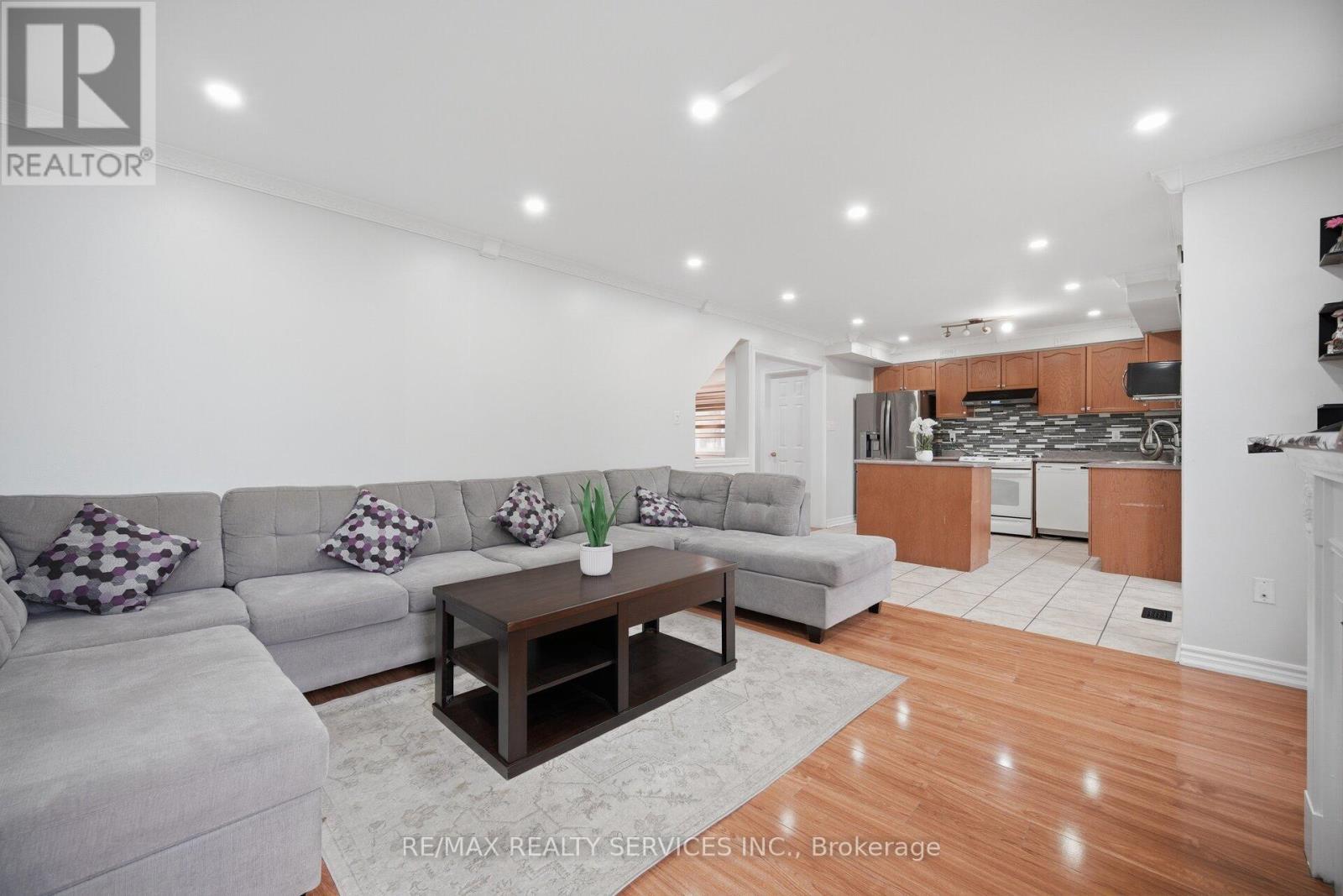 44 Brambirch Crescent, Brampton, ON
