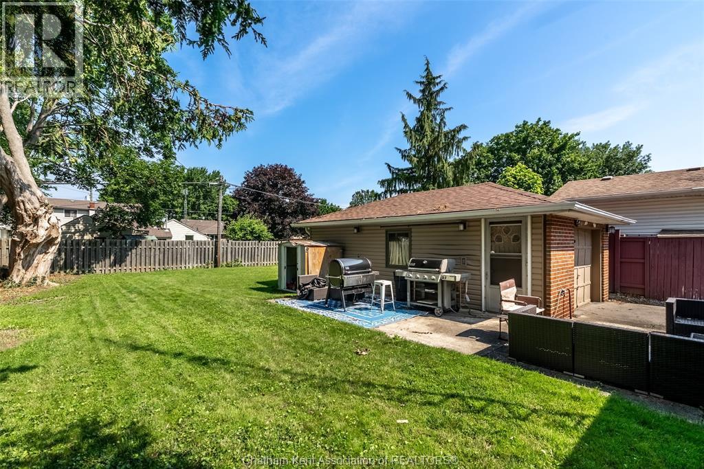 71 Mcfarlane Avenue, Chatham, ON - Outdoor With Deck Patio Veranda