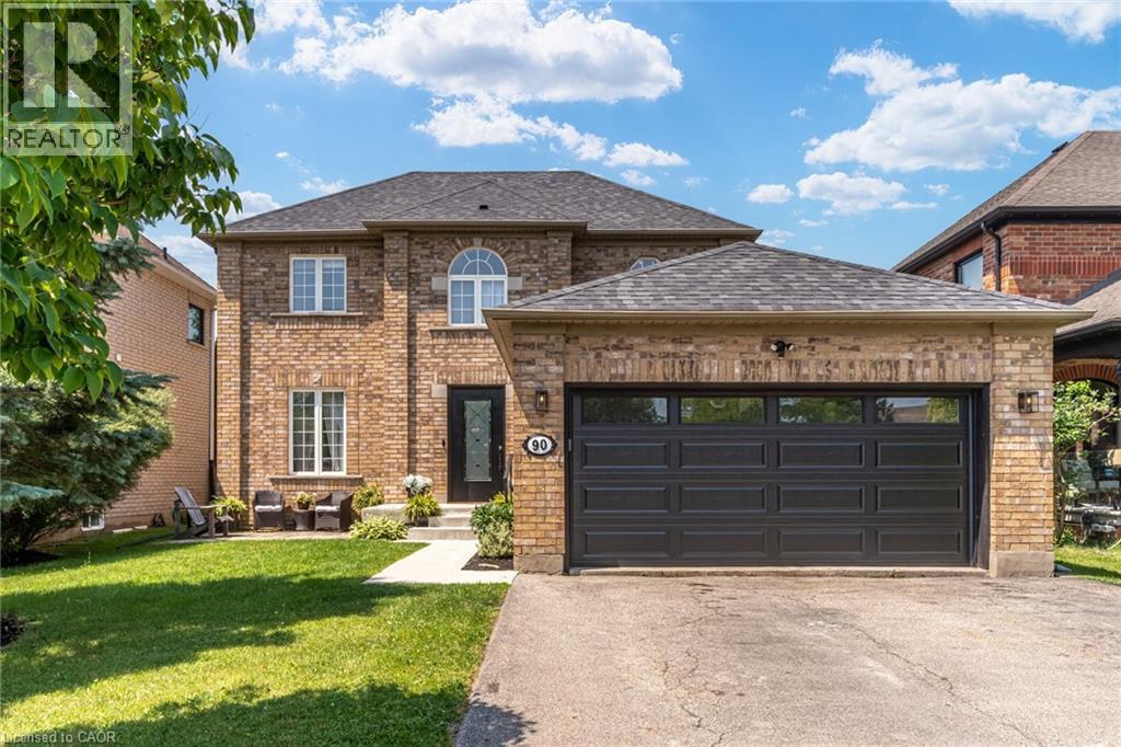 90 Davidson Boulevard, Dundas, ON - Outdoor