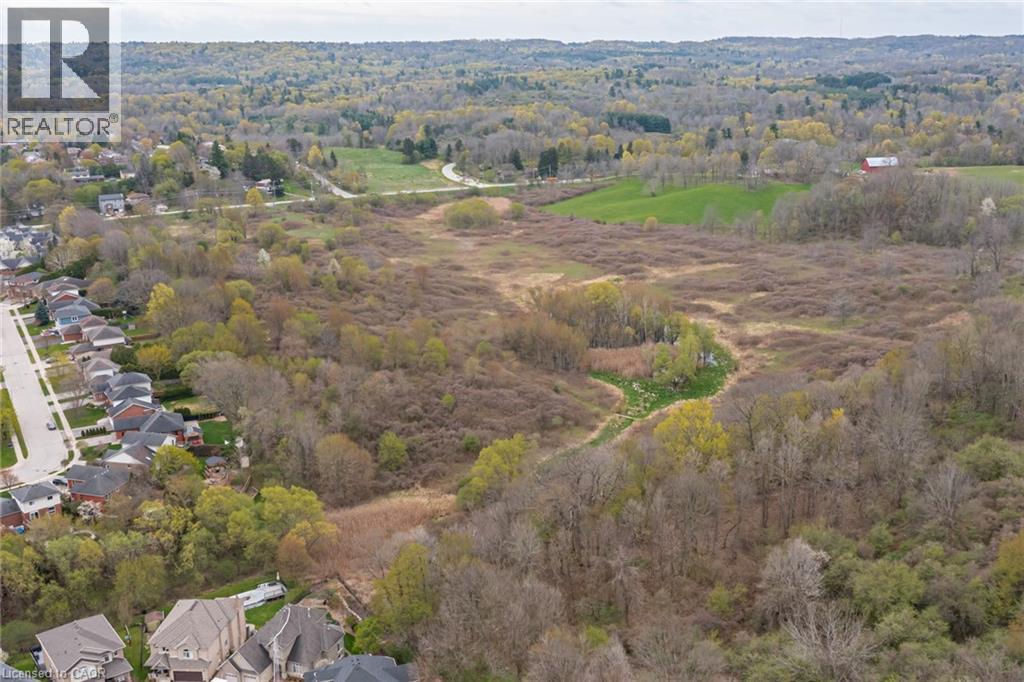 90 Davidson Boulevard, Dundas, ON - Outdoor With View