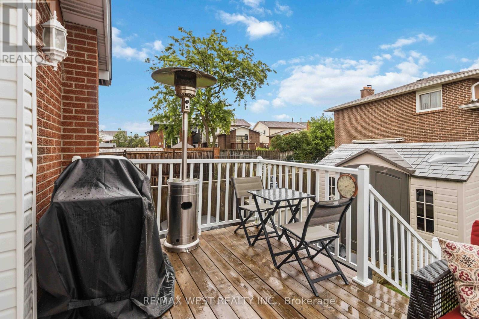 41 Winterfold Dr Drive, Brampton, ON