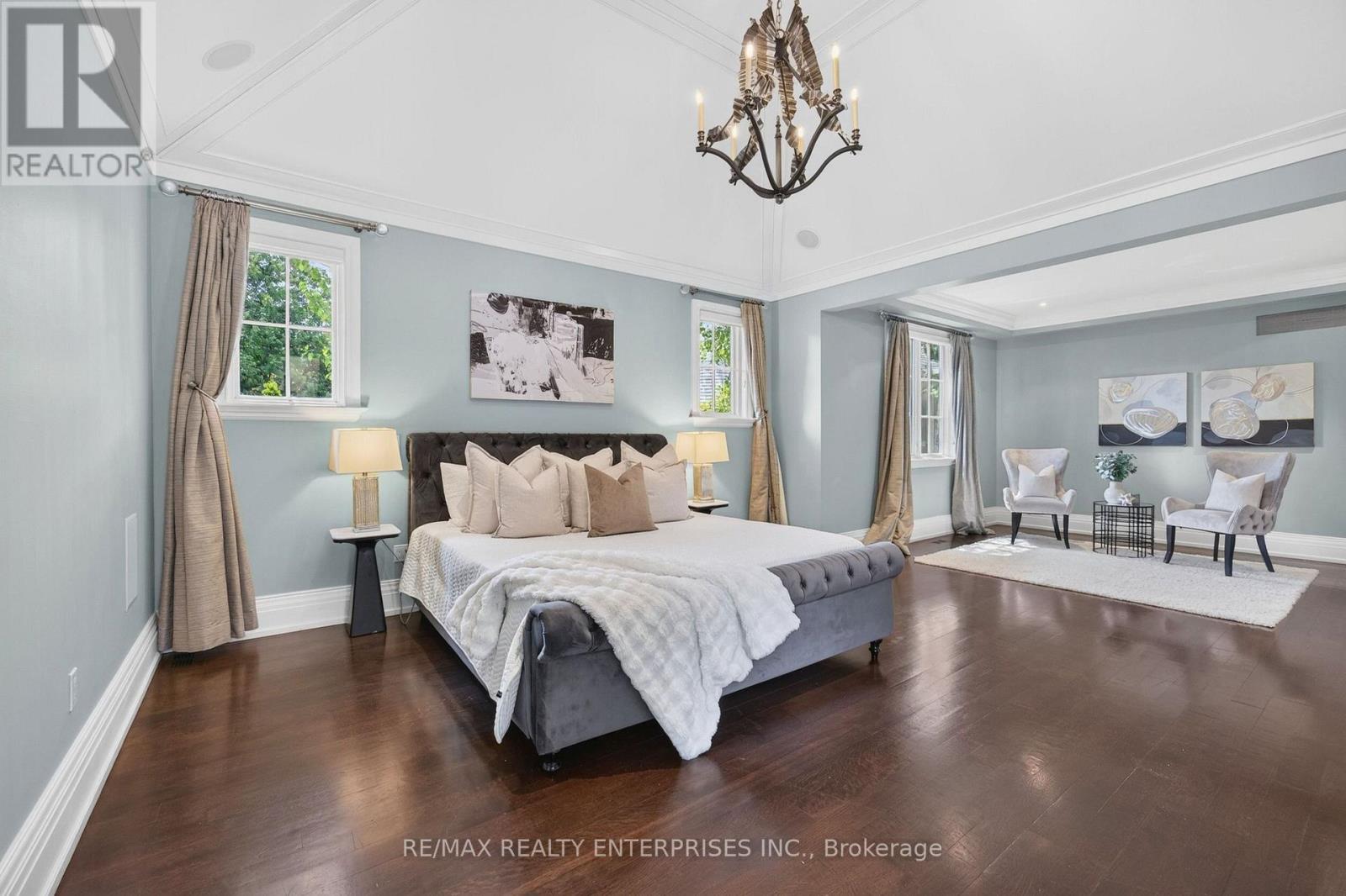 1396 Crescent Road, Mississauga, ON