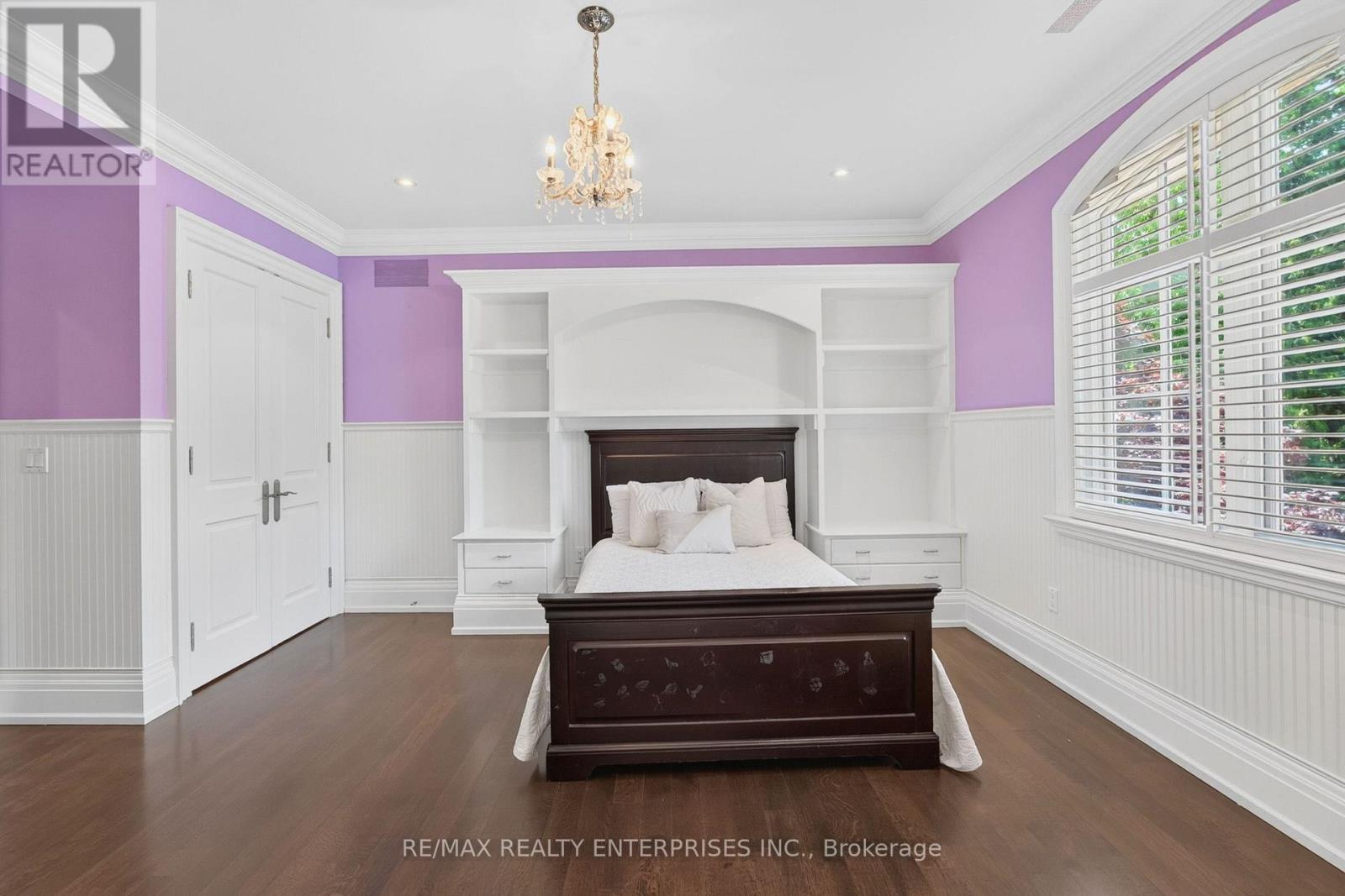 1396 Crescent Road, Mississauga, ON