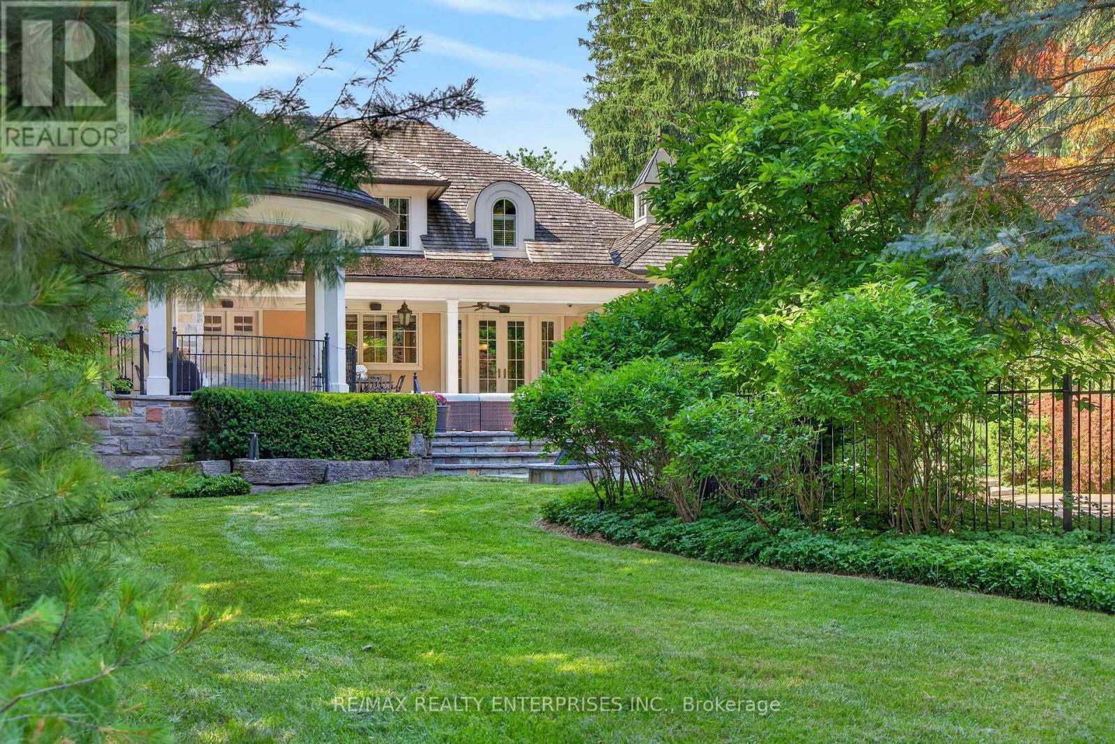 1396 Crescent Road, Mississauga, ON