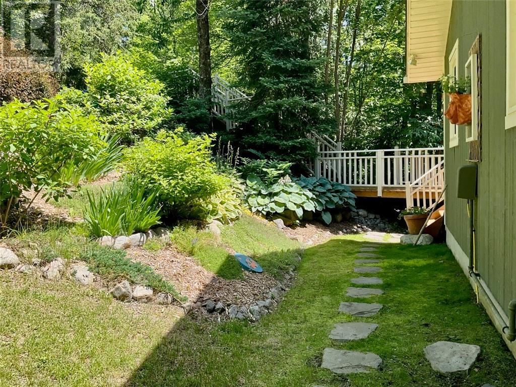 610 Park, Worthington, ON - Outdoor