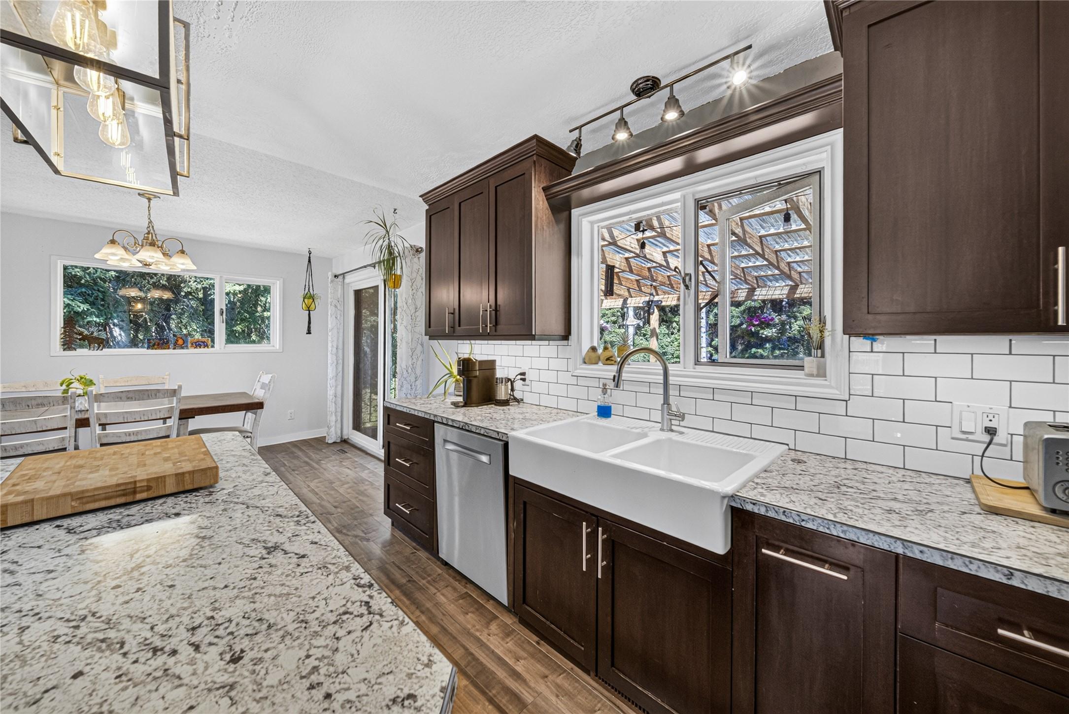 1386 Cypress Drive, Sparwood, BC - Indoor Photo Showing Kitchen With Double Sink