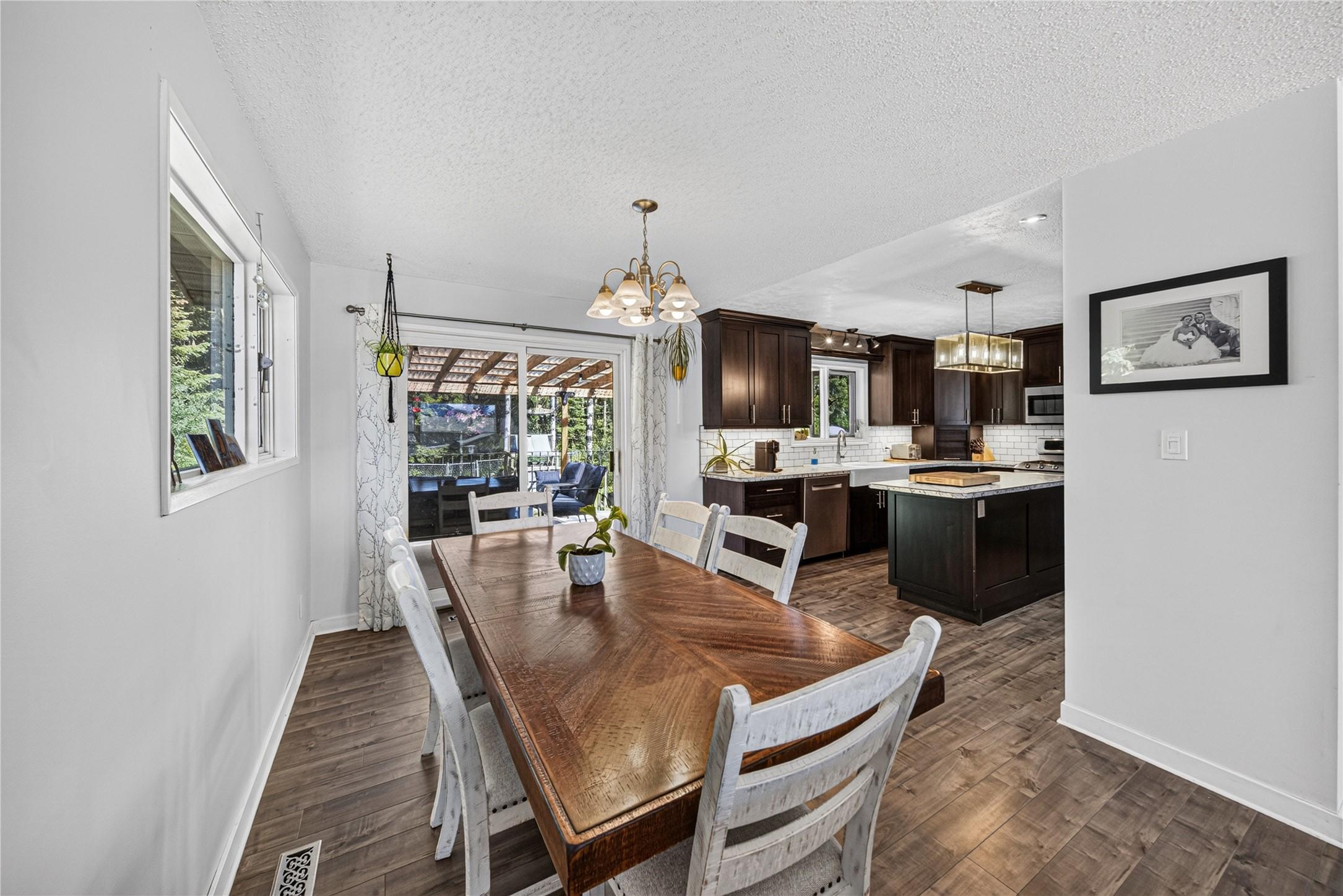 1386 Cypress Drive, Sparwood, BC - Indoor Photo Showing Dining Room