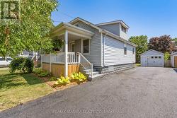 92 DELHI STREET Port Colborne (Sugarloaf), ON L3K 3K9