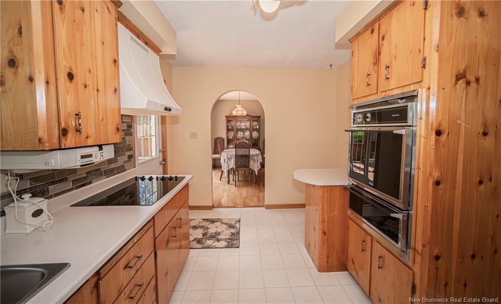 29 Trail Dr, Island View, NB