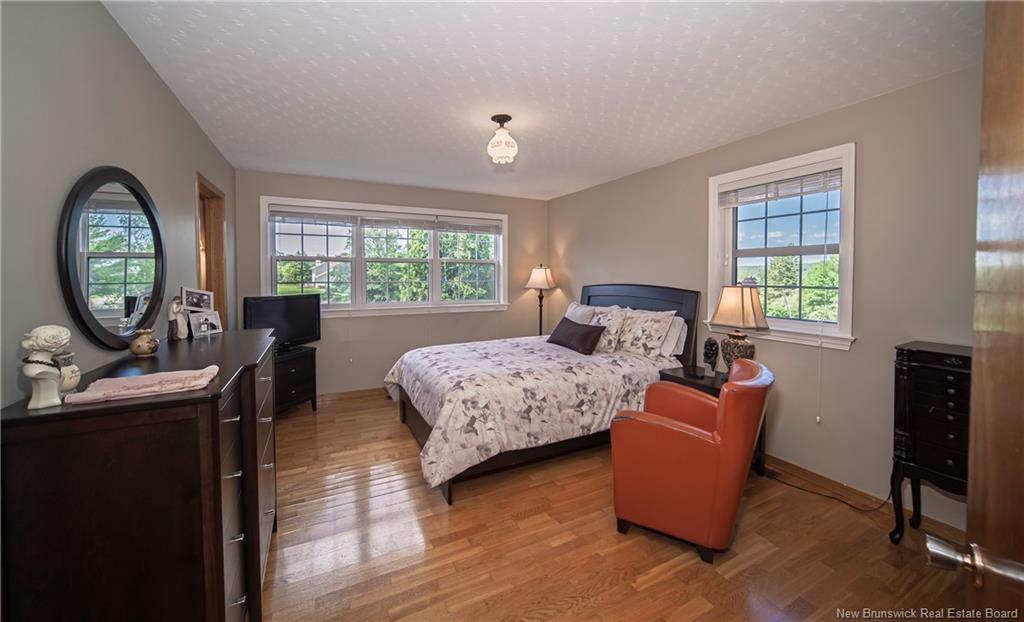 29 Trail Dr, Island View, NB