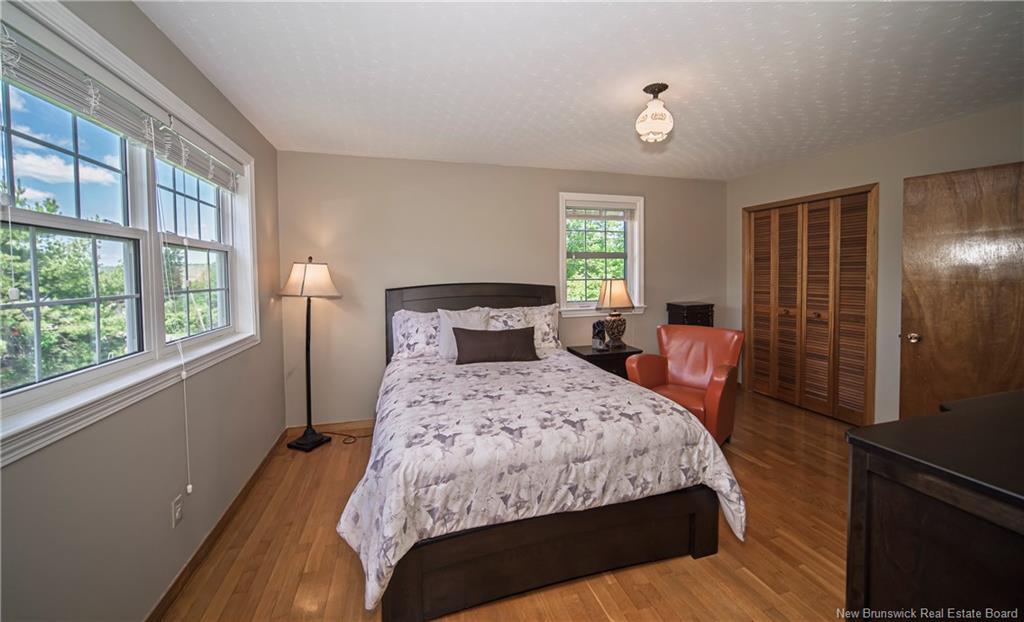 29 Trail Dr, Island View, NB