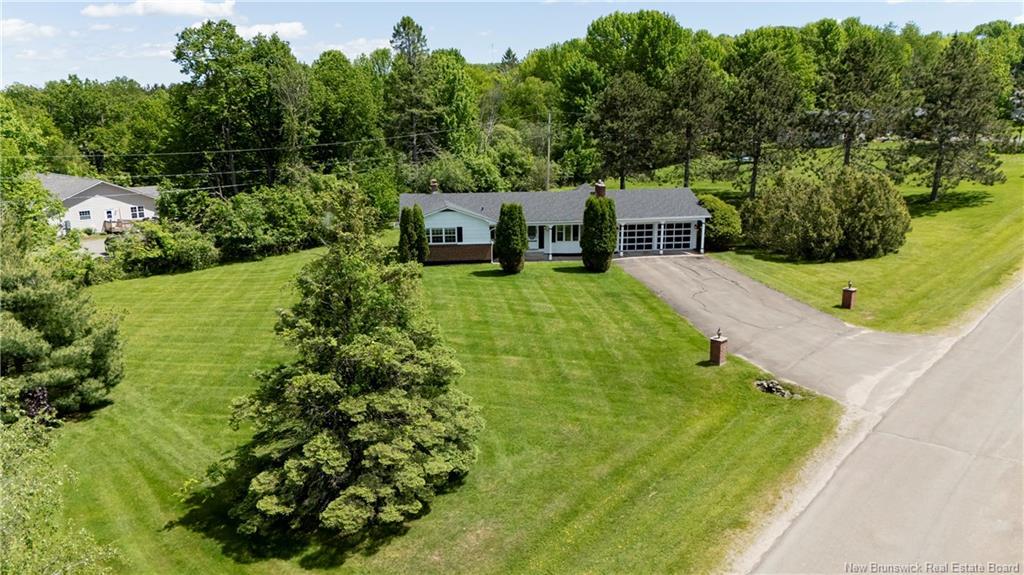 29 Trail Dr, Island View, NB