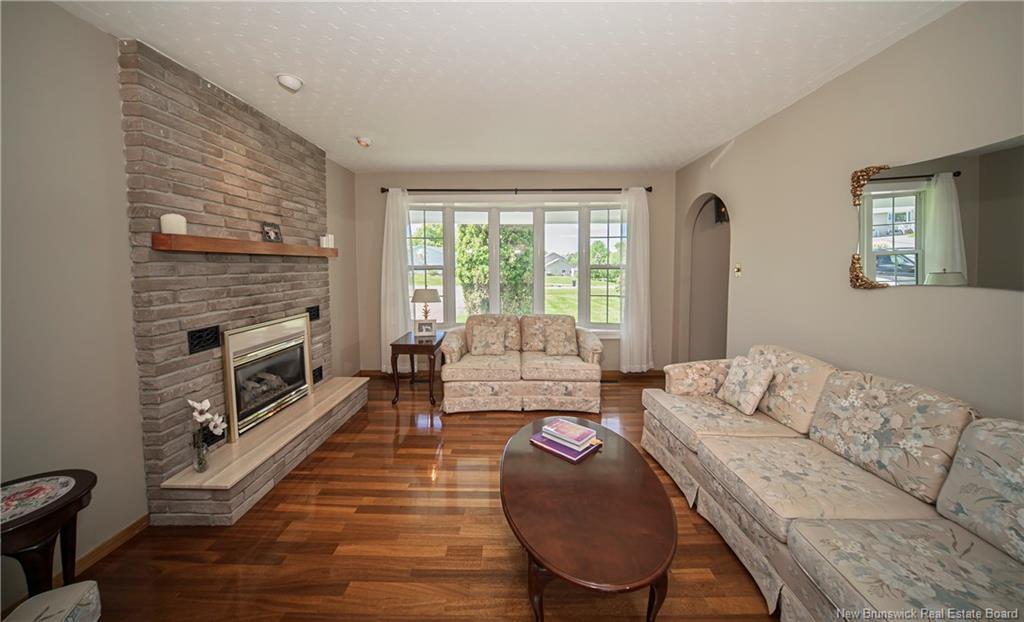 29 Trail Dr, Island View, NB
