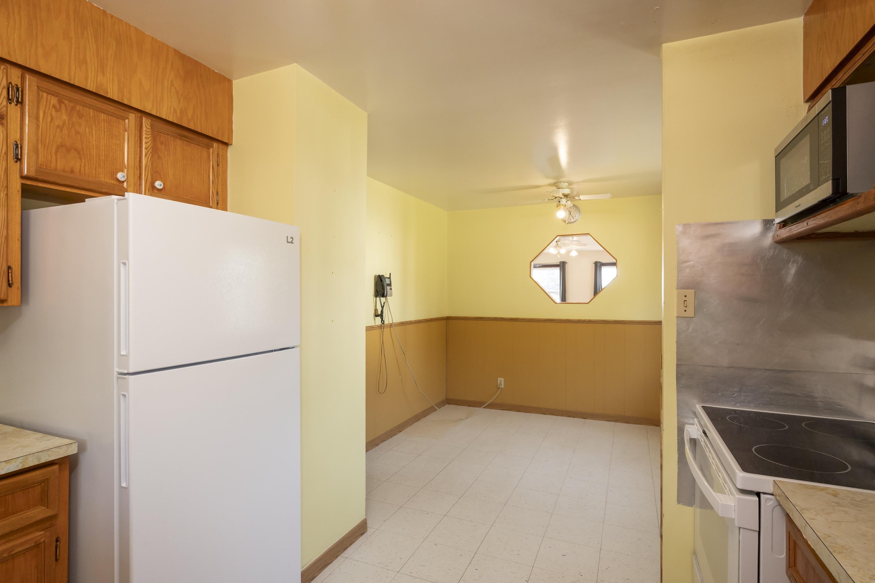 40 Lawrence Ave, Thunder Bay, ON - Indoor Photo Showing Kitchen