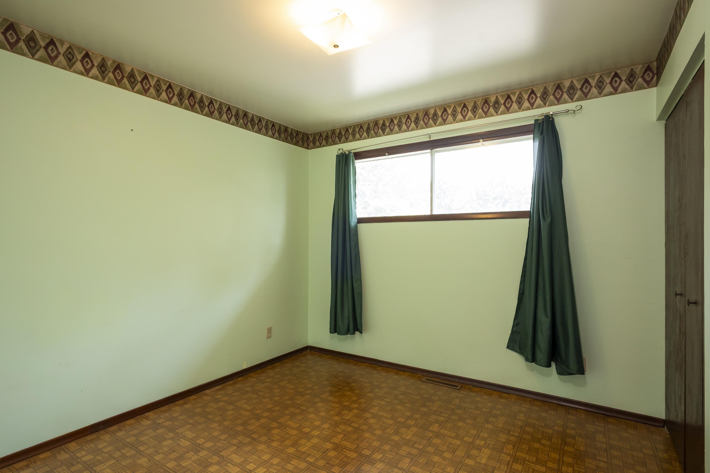 40 Lawrence Ave, Thunder Bay, ON - Indoor Photo Showing Other Room
