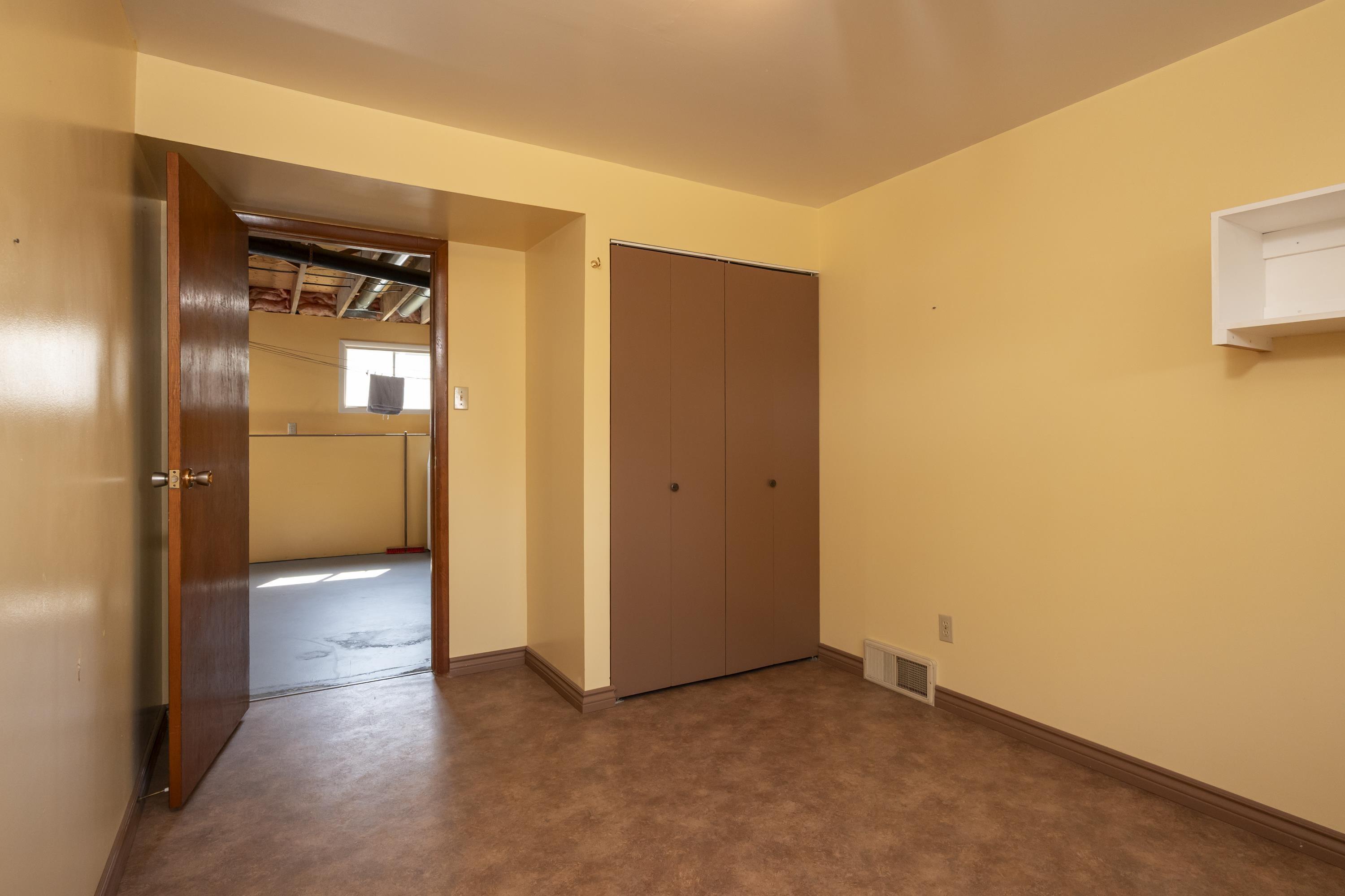 40 Lawrence Ave, Thunder Bay, ON - Indoor Photo Showing Other Room