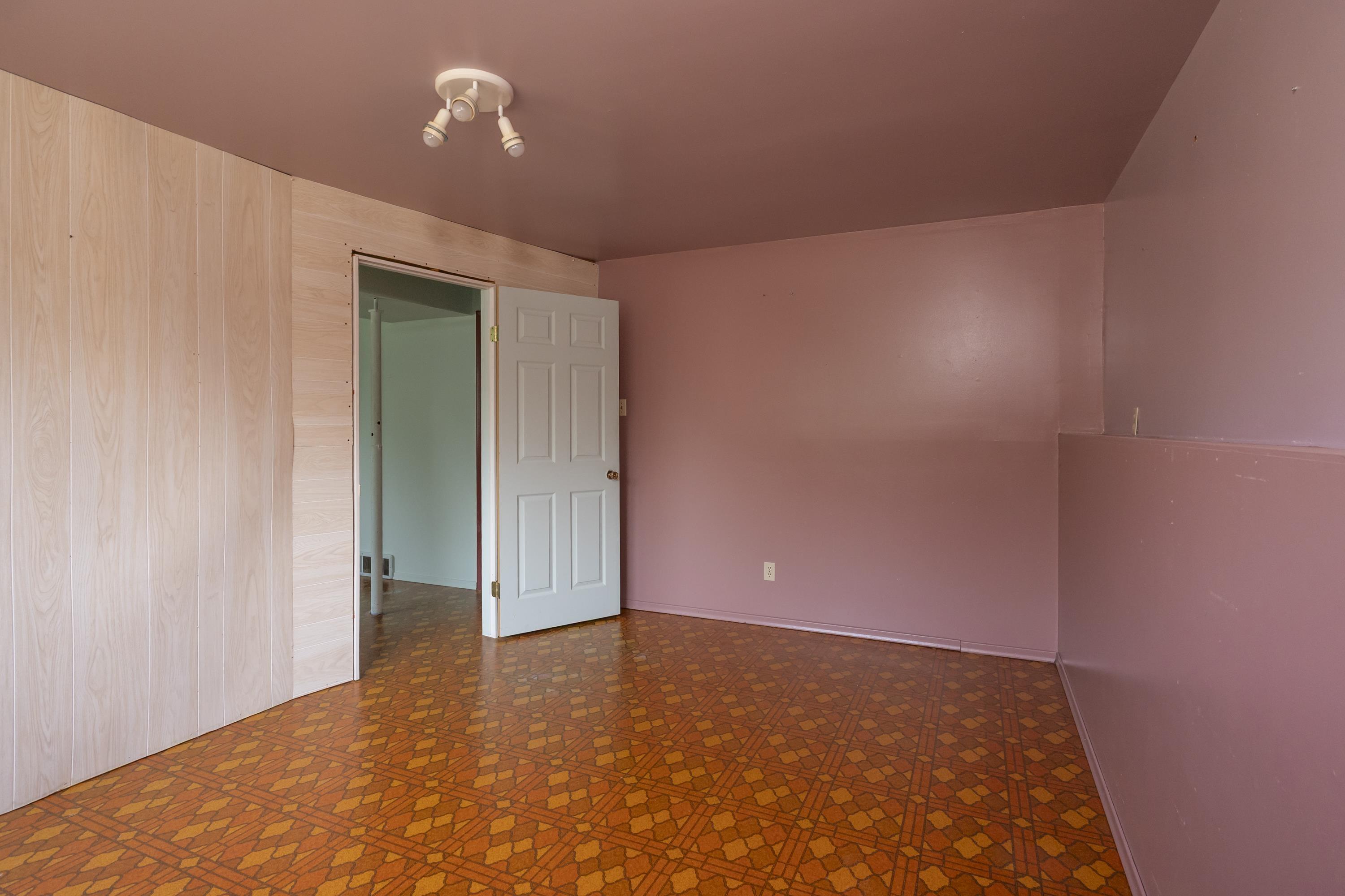 40 Lawrence Ave, Thunder Bay, ON - Indoor Photo Showing Other Room