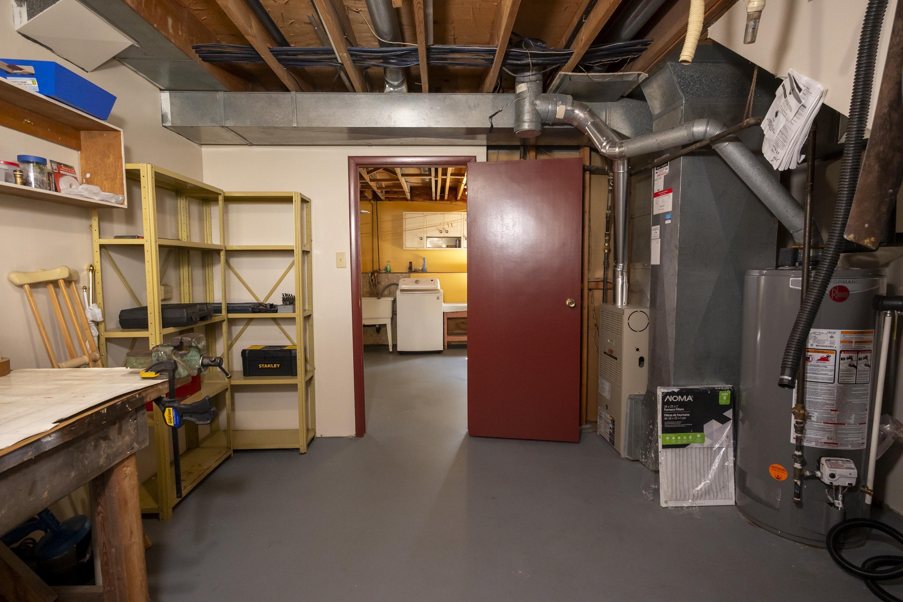 40 Lawrence Ave, Thunder Bay, ON - Indoor Photo Showing Basement