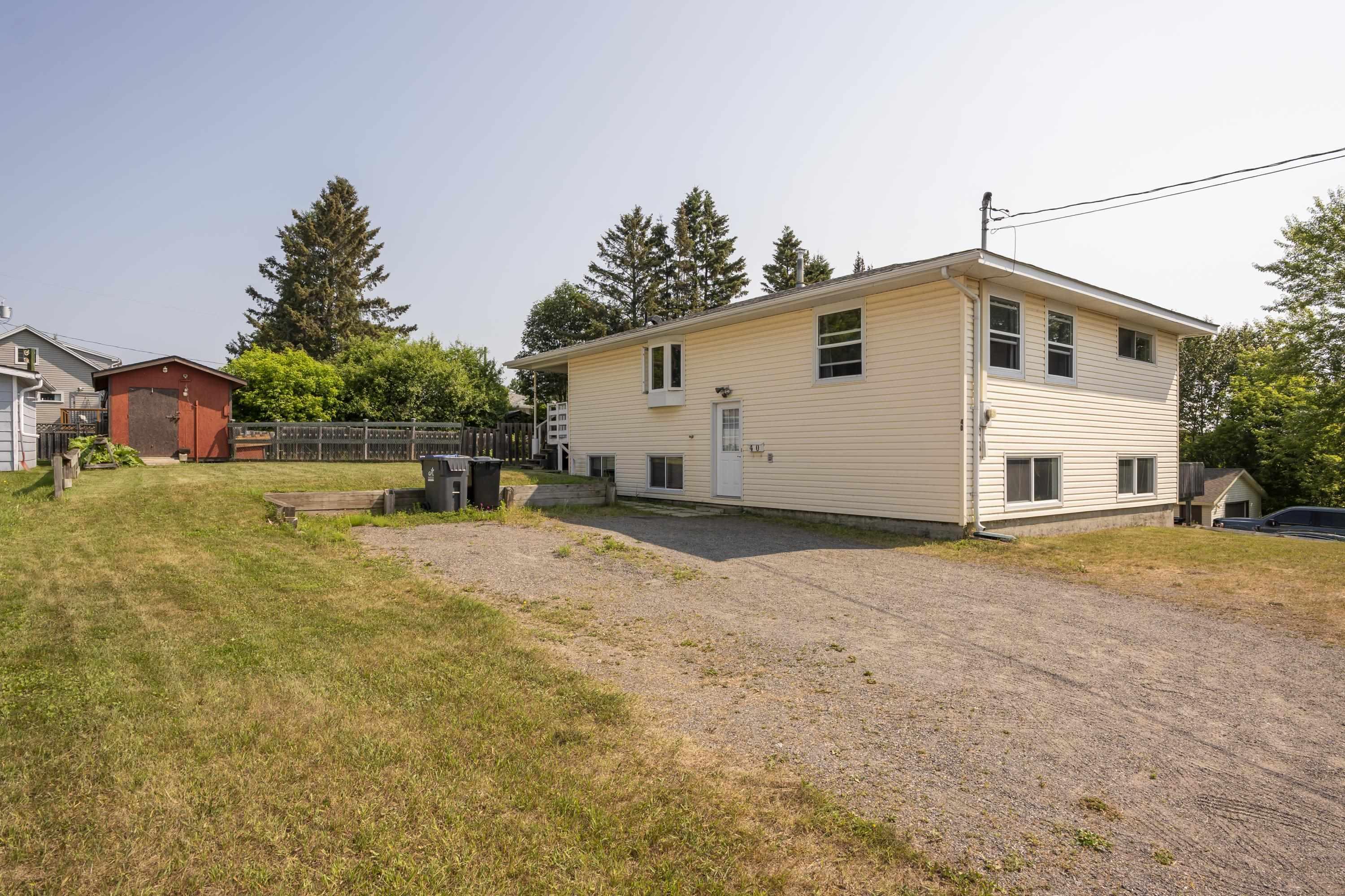 40 Lawrence Ave, Thunder Bay, ON - Outdoor With Exterior