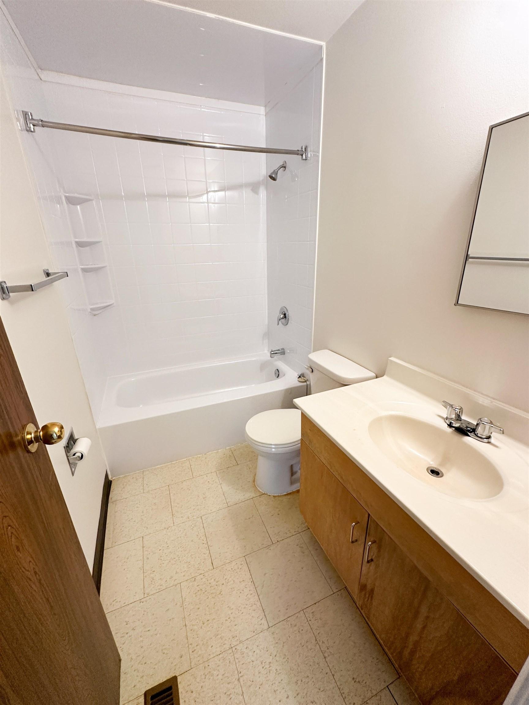 78/80 Birch Drive, Ear Falls, ON