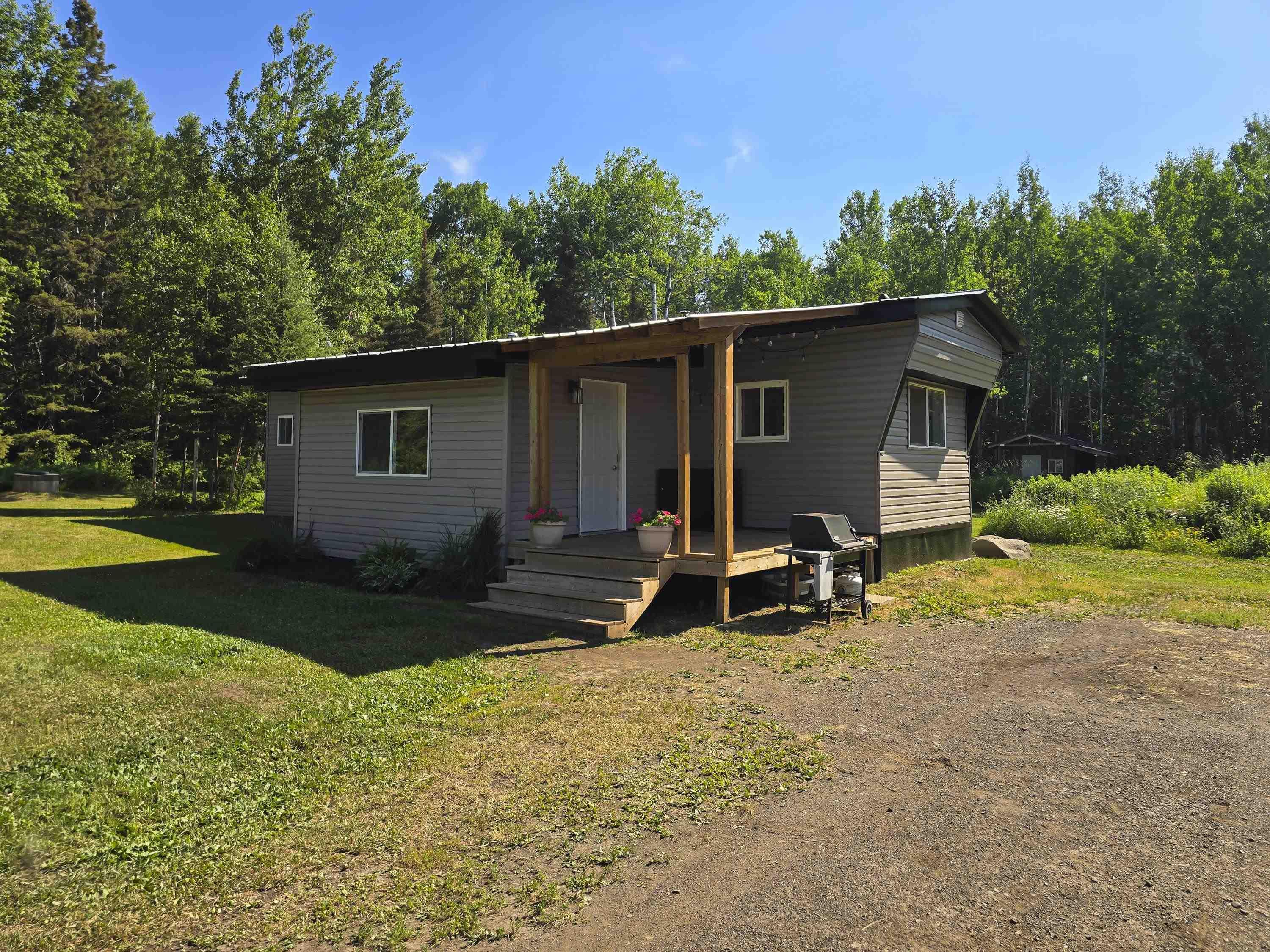 20 Union School Road S, Neebing, ON - Outdoor