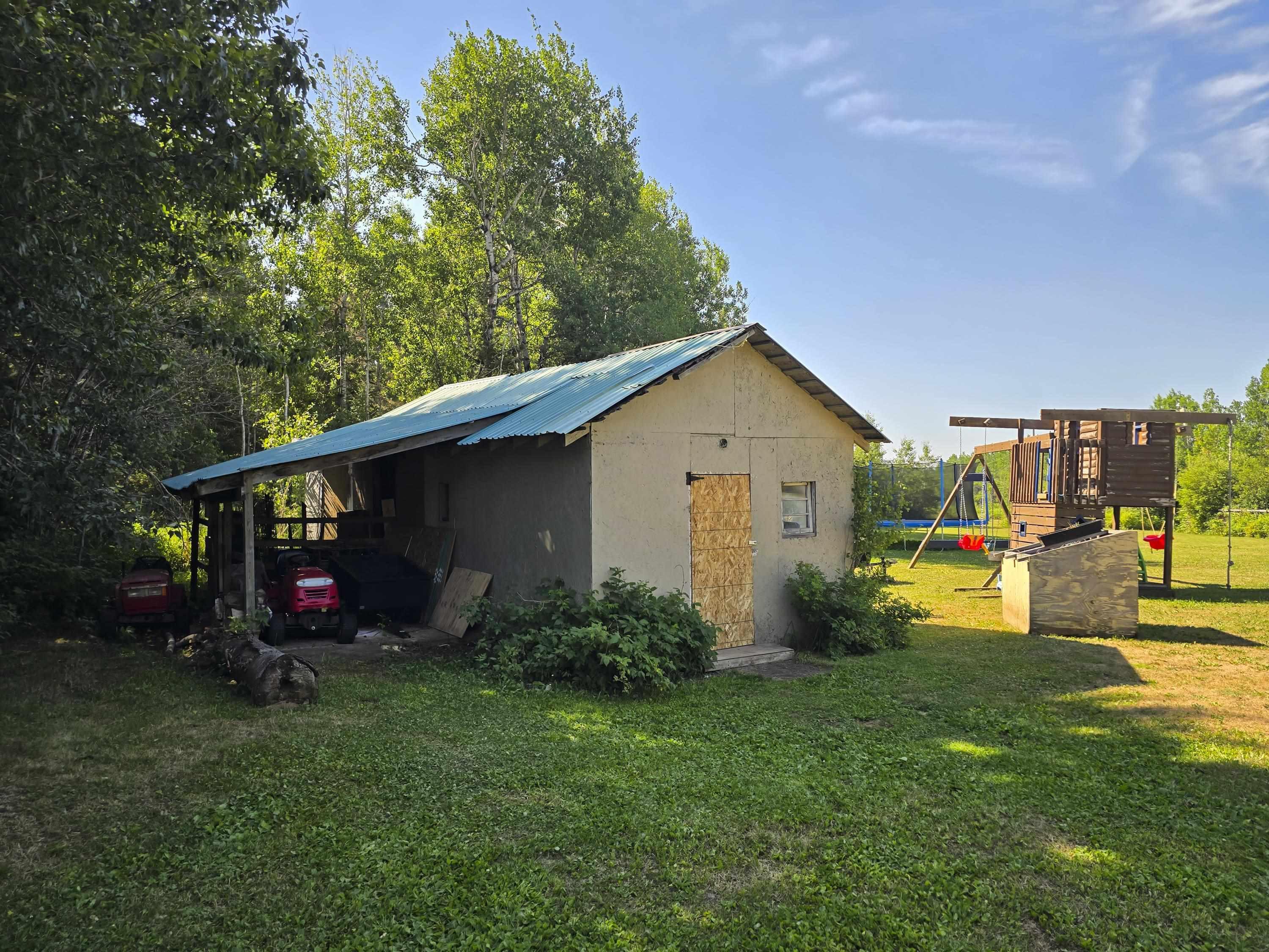 20 Union School Road S, Neebing, ON - Outdoor