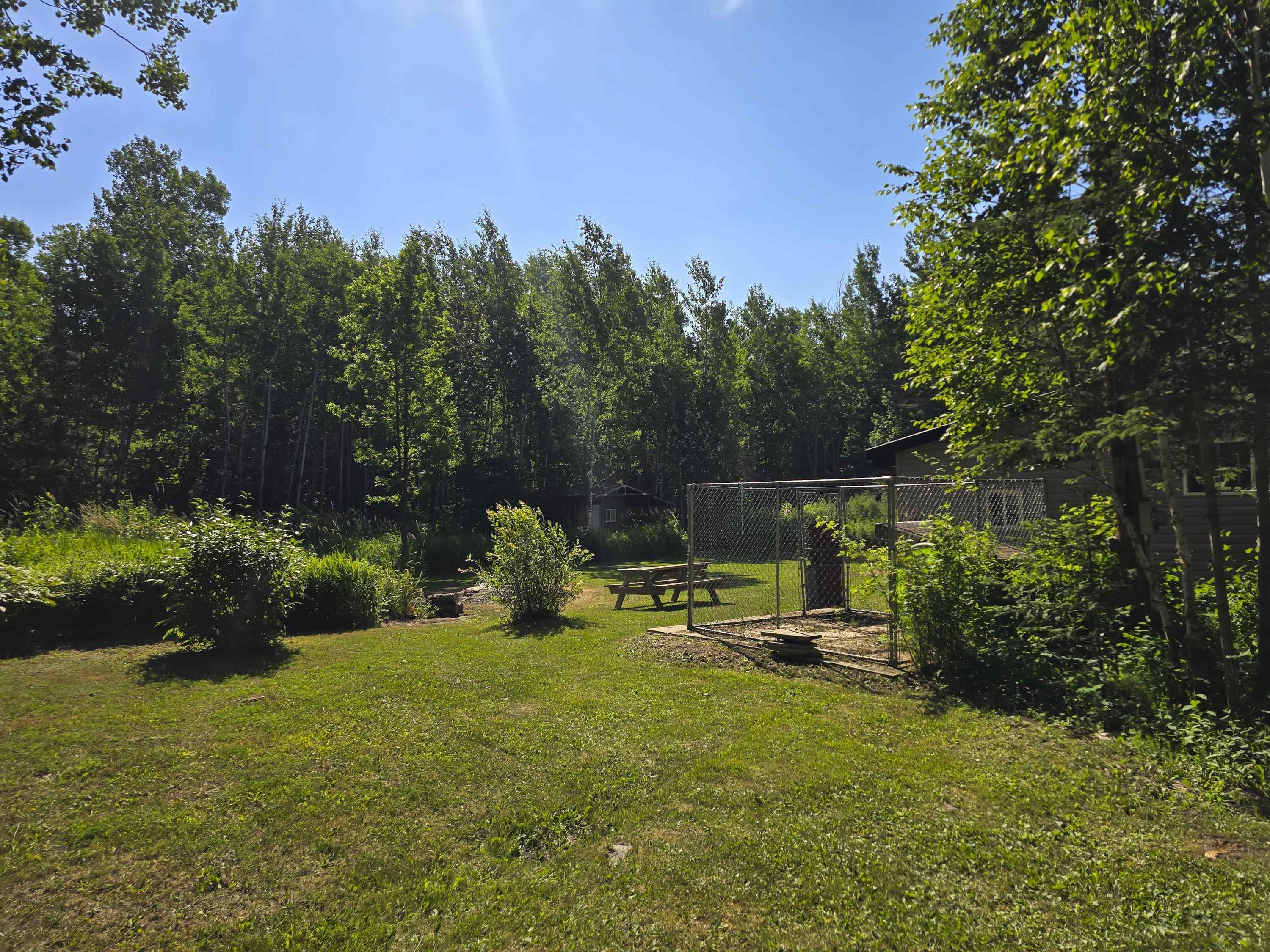 20 Union School Road S, Neebing, ON - Outdoor
