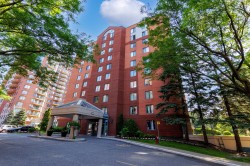 203-755 Rue Muir Montréal (Saint-Laurent), QC H4L 5G9