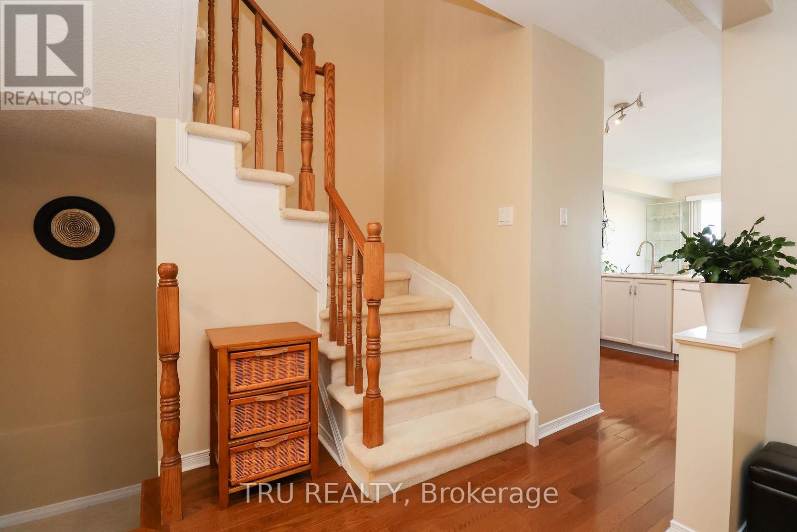 186 Daventry Crescent, Ottawa, ON - Indoor Photo Showing Other Room