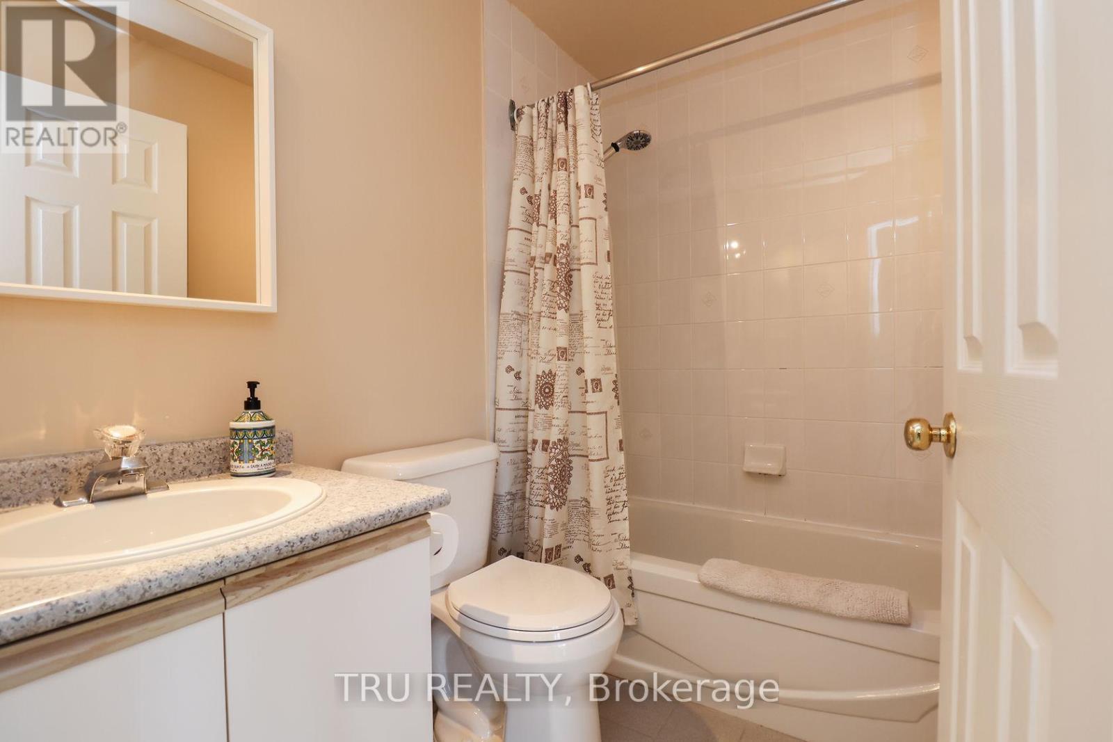 186 Daventry Crescent, Ottawa, ON - Indoor Photo Showing Bathroom