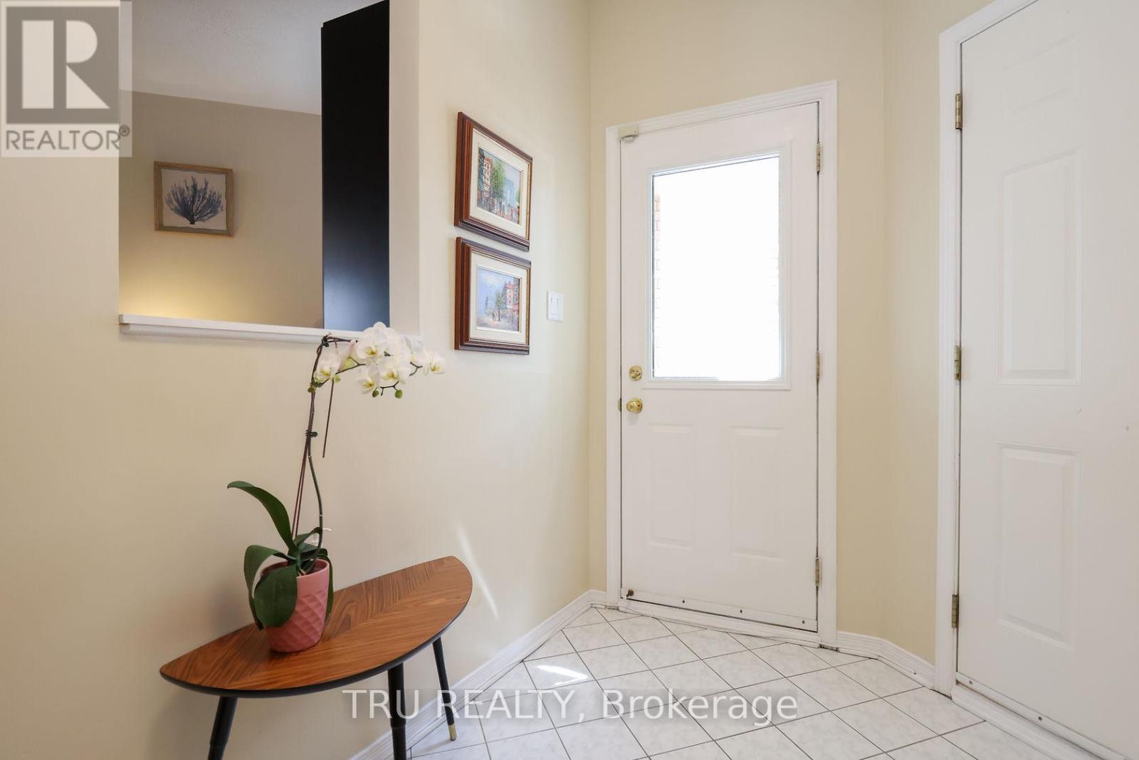 186 Daventry Crescent, Ottawa, ON - Indoor Photo Showing Other Room