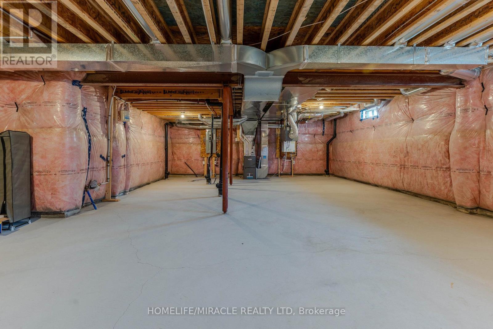 1429 Davis Loop, Innisfil, ON - Indoor Photo Showing Basement