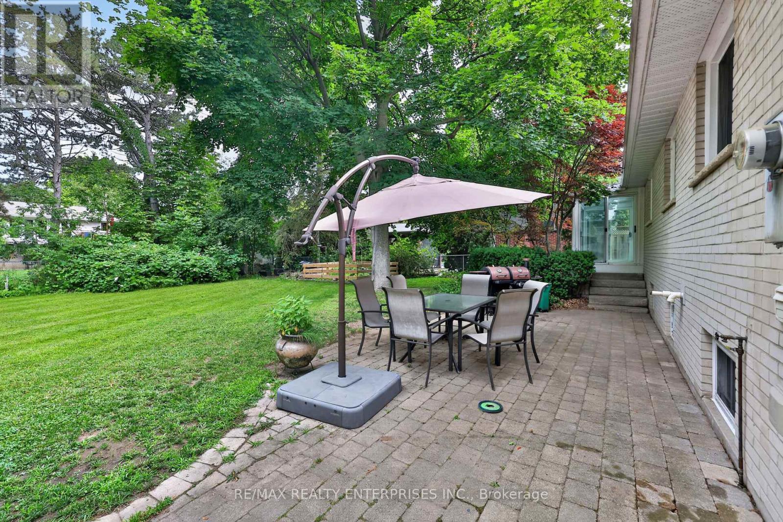 975 Cresthampton Lane, Mississauga, ON - Outdoor With Deck Patio Veranda