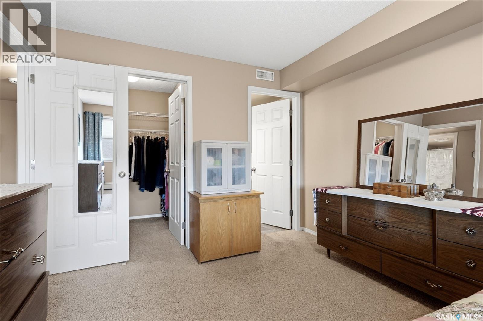 303 6709 Rochdale Boulevard, Regina, SK - Indoor