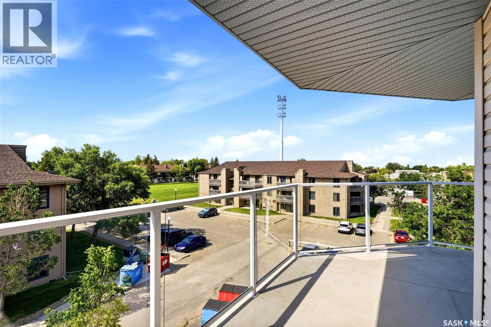 303 6709 Rochdale Boulevard, Regina, SK - Outdoor With Balcony With Exterior
