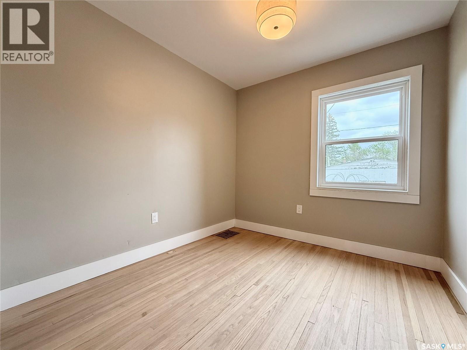 2471 Broder Street, Regina, SK - Indoor Photo Showing Other Room