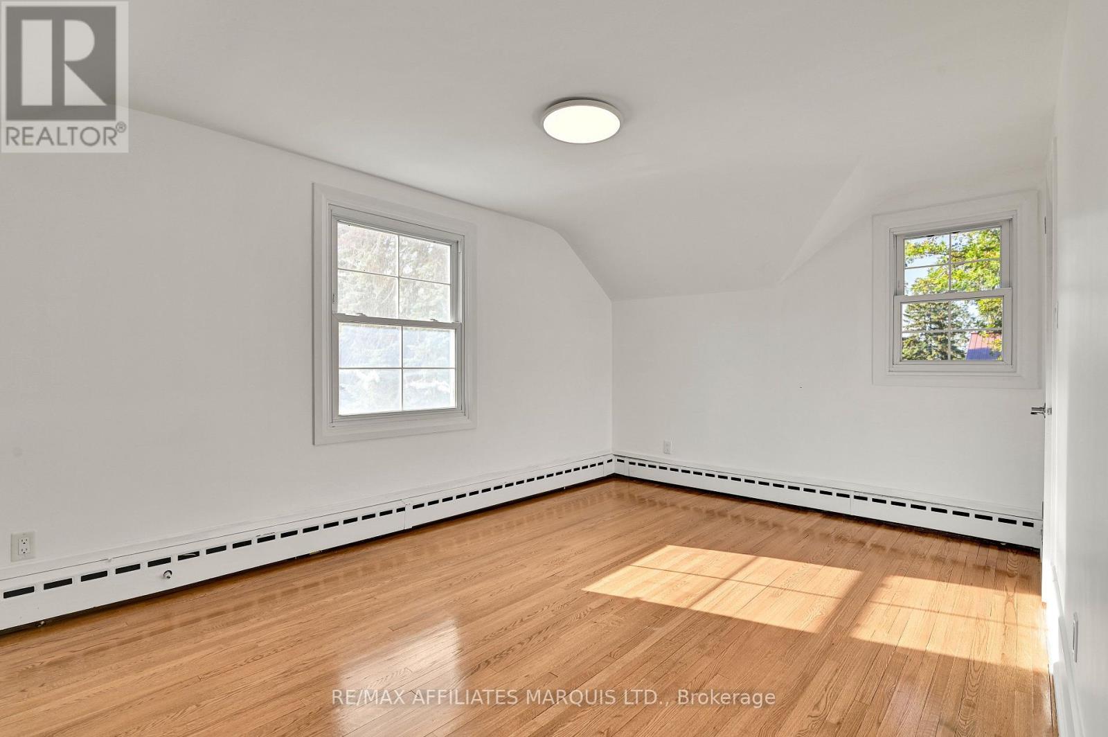 1603 Peter Street, Cornwall, ON - Indoor Photo Showing Other Room