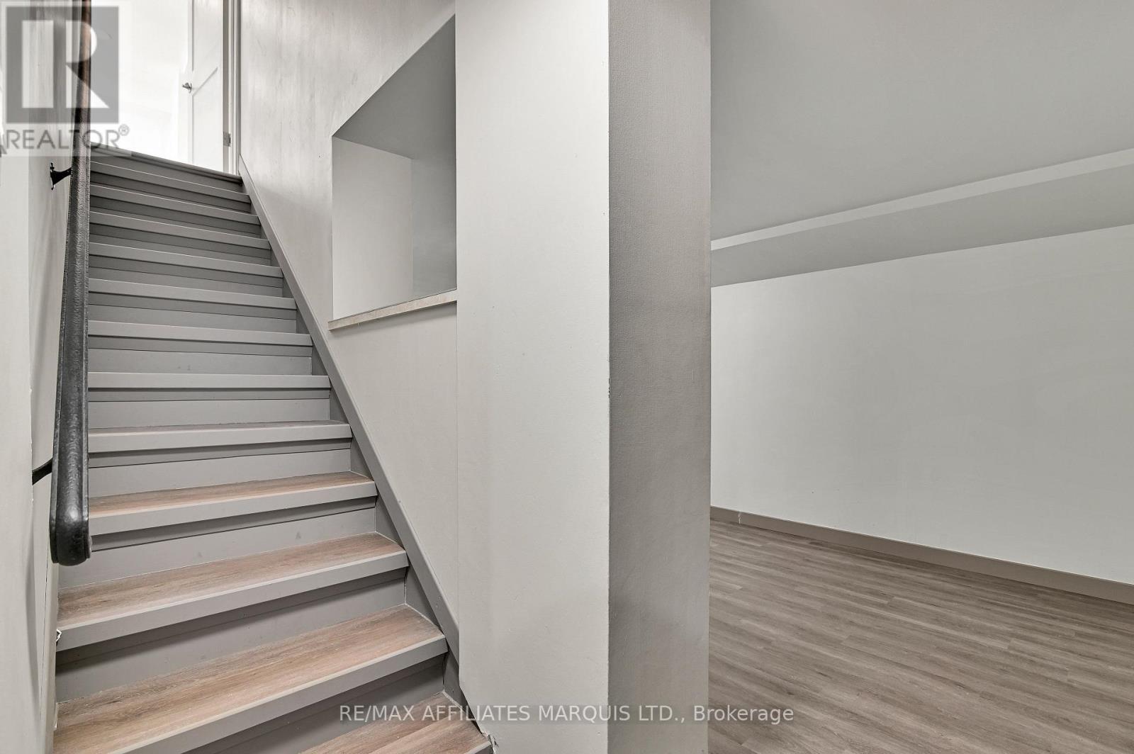 1603 Peter Street, Cornwall, ON - Indoor Photo Showing Other Room