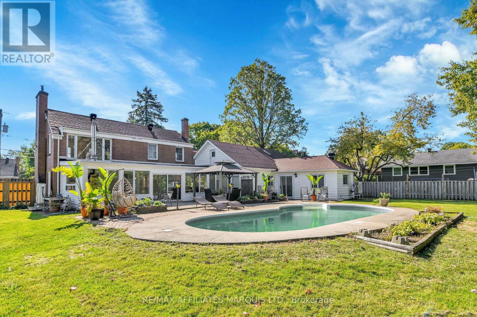 1603 Peter Street, Cornwall, ON - Outdoor With In Ground Pool