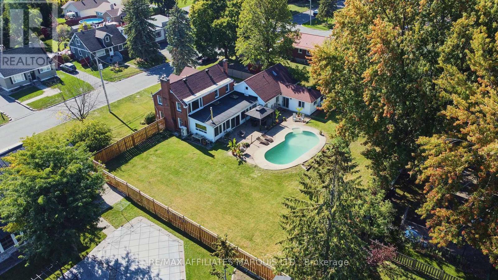 1603 Peter Street, Cornwall, ON - Outdoor With In Ground Pool With View