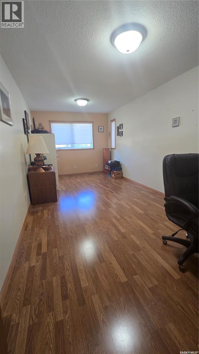 61 Moir Drive, Oxbow, SK - Indoor